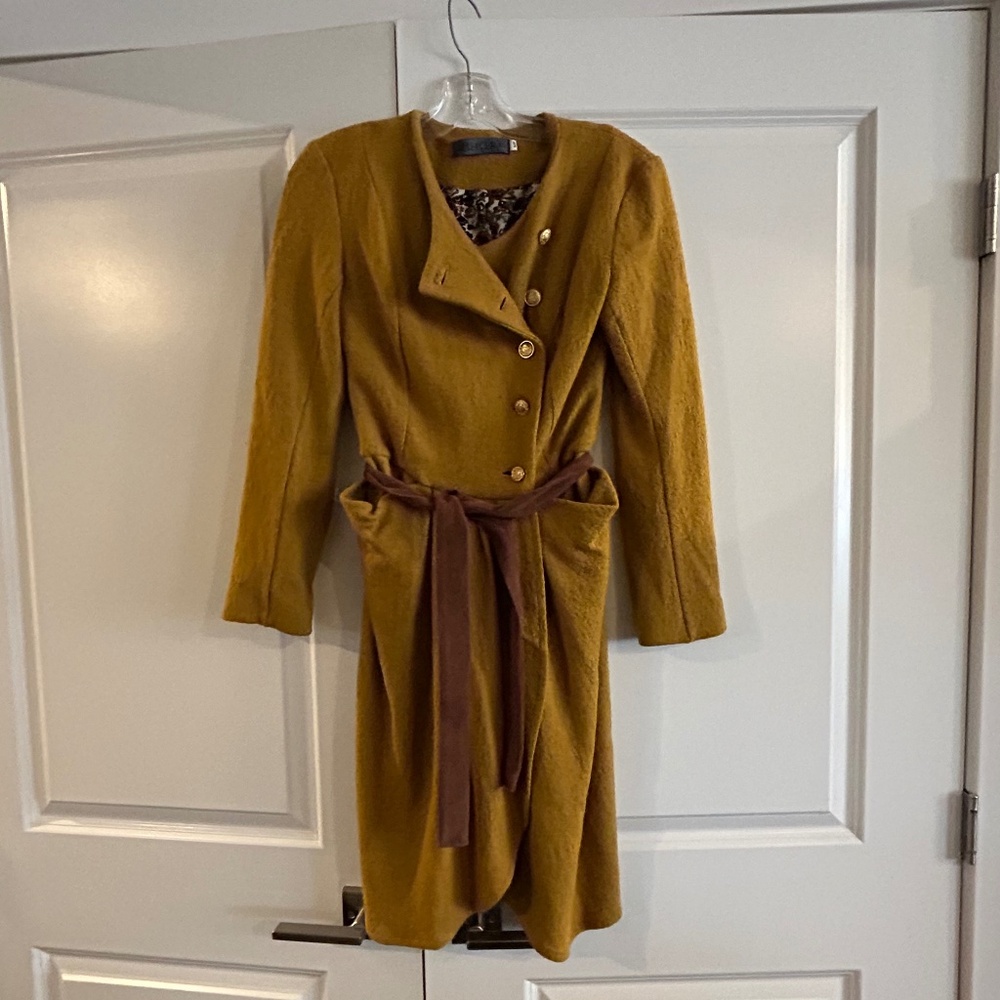Rebecca King coat women’s small